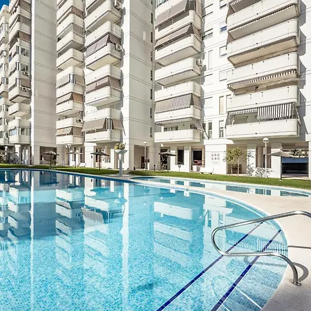 Apartment New Charming By The With Swimming Pool, Parking & Tennis Court *