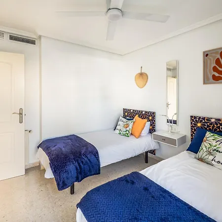 New Charming By The With Swimming Pool, Parking & Tennis Court Apartment Alicante