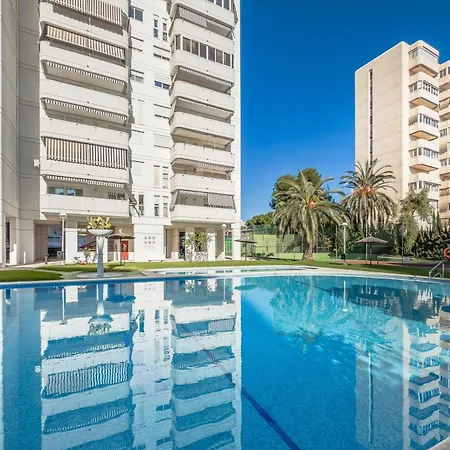 New Charming By The With Swimming Pool, Parking & Tennis Court