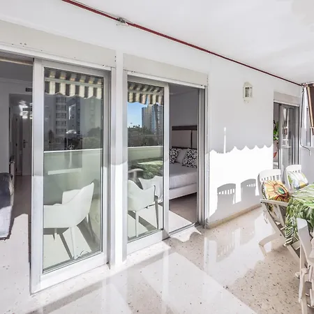 New Charming By The With Swimming Pool, Parking & Tennis Court