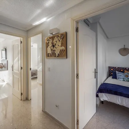 Apartment New Charming By The With Swimming Pool, Parking & Tennis Court *